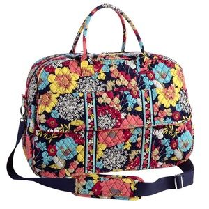 Vera Bradley Weekender “Happy Snails”